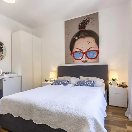 Gostinjska kuća Piano Nobile 4*