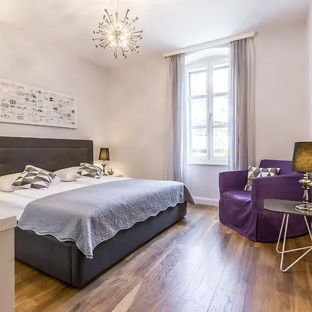 Piano Nobile Gostinjska kuća 4*